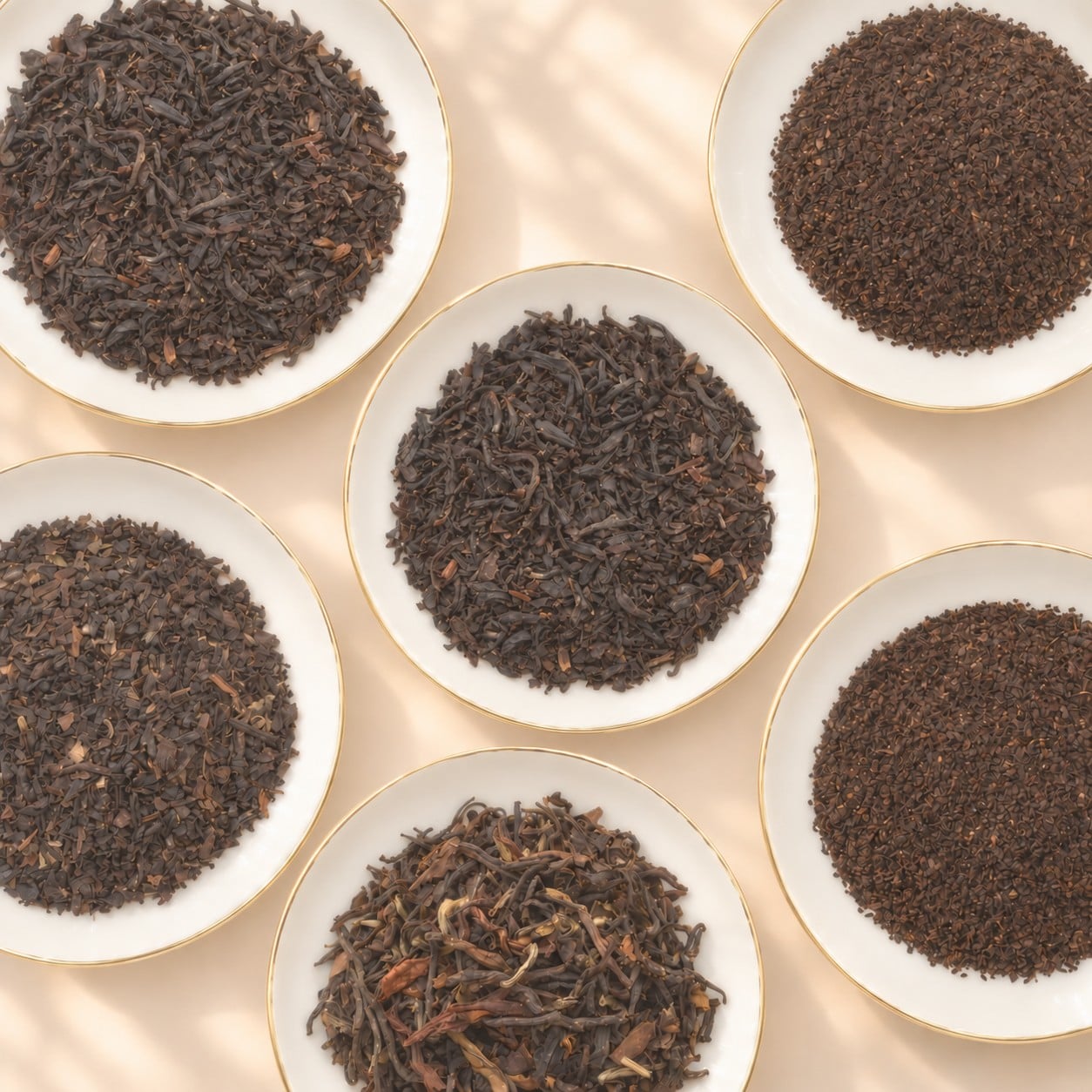 産地ごとに異なる原料の紅茶茶葉